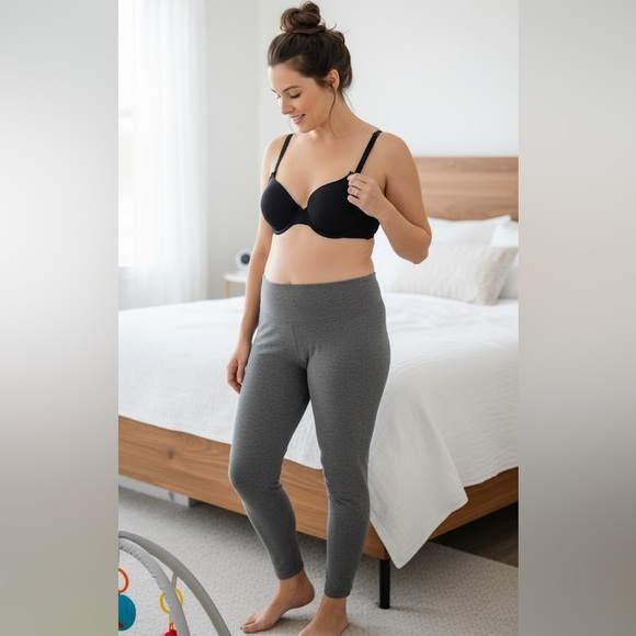 Secret Treasures Other - Nwt Secret Treasures Maternity Nursing Bra padded Black adjustable strap 34D,36C